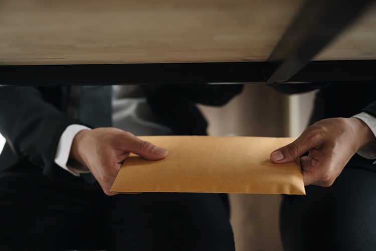 envelope handing