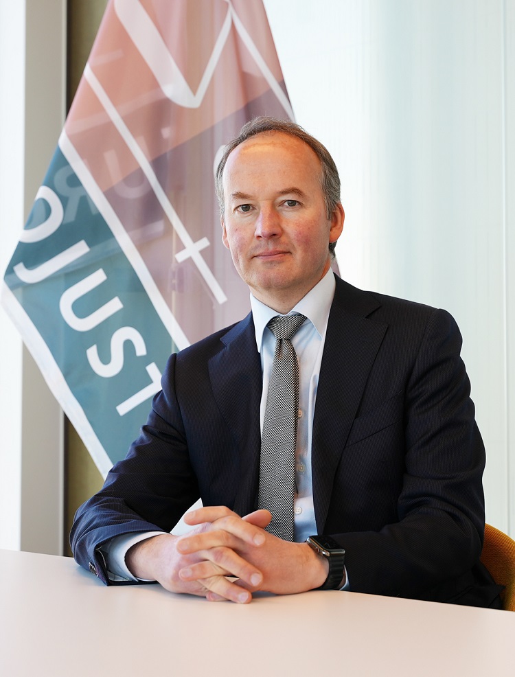Mr Evert van Walsum