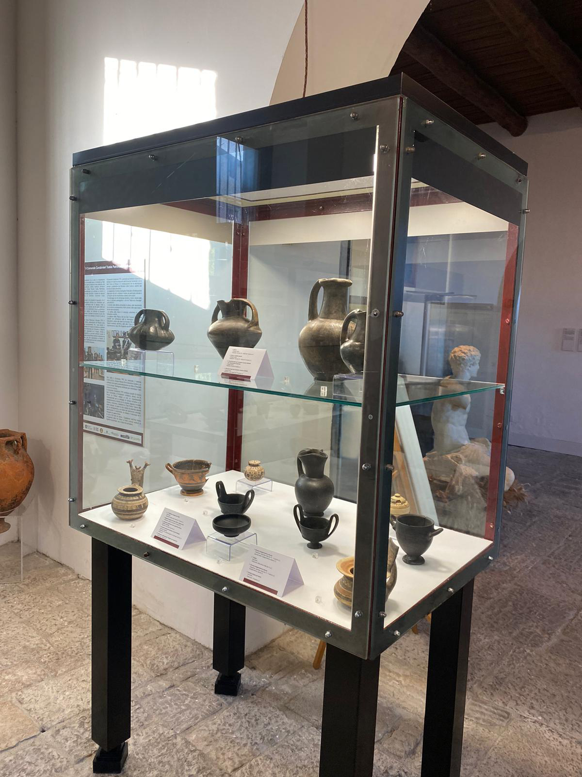 Precious archaeological vases 
