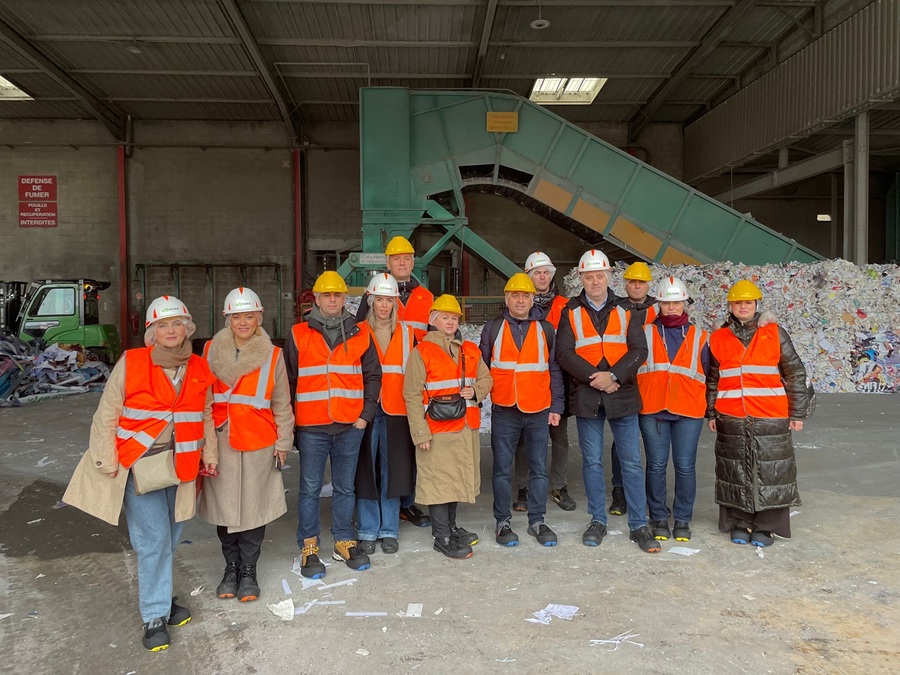 Visit to recycling centre