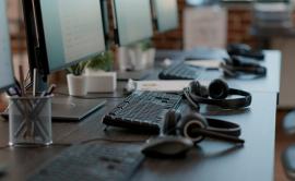 call center desk