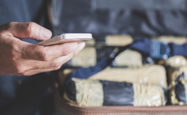 smartphone and drugs 